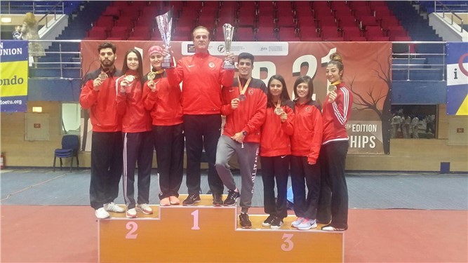 Tekvando’da Ümitler Avrupa şampiyonu oldu