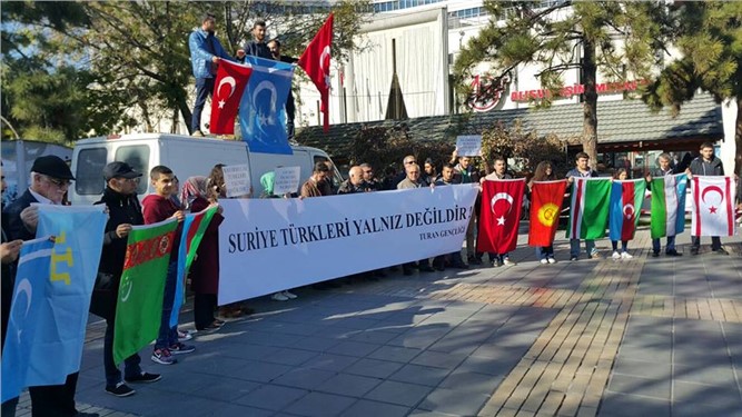 Kayseri'de vatandaşlar Türkmenlere yönelik saldırıları protesto etti