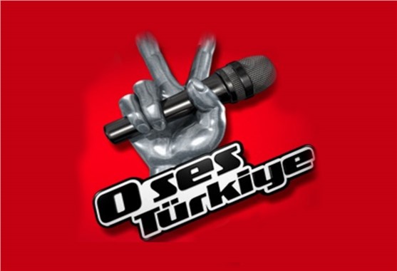 O Ses Türkiye Yarışmasına Katılan Mersinli Akın Jüri Üyelerini Döndürmeyi Başaramadı