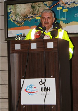 Binali Yıldırım Gebze-Halkalı tren hattı 2018'de tamamlanacak