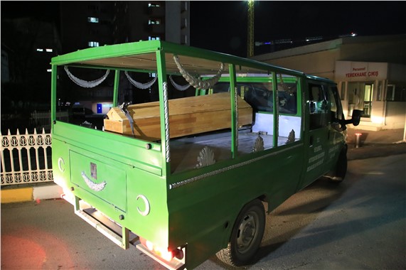 Sancaktepe'de öldürülen teröristin cenazesi morga kaldırıldı