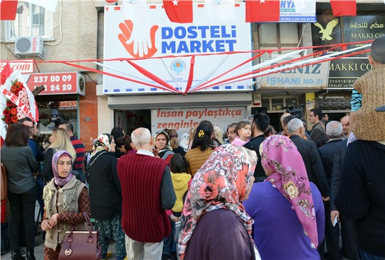 Dosteli Market Açıldı