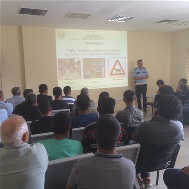 Tarsus’ta "Trafik Kurallarına Uymanın Önemi"