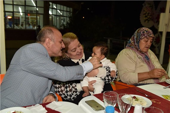 ÇAKACAK, ŞEHİT AİLELERİNİ UNUTMADI