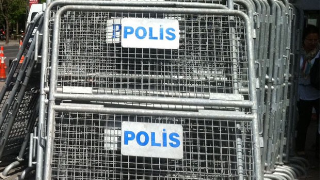 Mersin'de Toplantı ve Yürüyüşlere Valilik Tarafından Yeni Düzenleme 