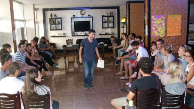 Mersin'de 5 Ülkeden Gelen 40 Genç Engelliler İçin Tek Yürek Oldu