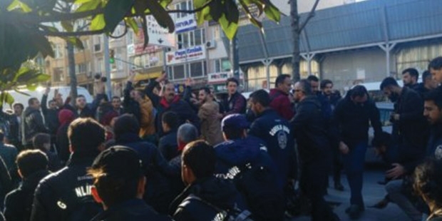 HDP Eylemine Saldırı