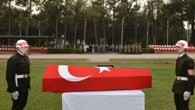 Mersin'de Kazada Ölen 20 Yaşındaki Asker İçin Tören