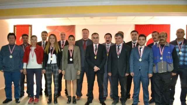 Mersin'de Gecikmeli Öğretmenler Günü Kutlaması