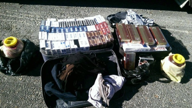 Mersin Karayolu'nda Kaçak Sigara ve Çay Ele Geçirildi