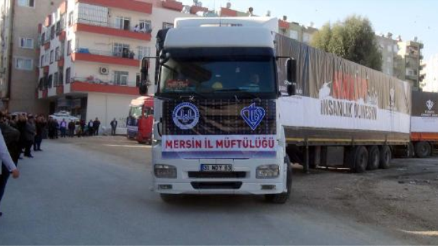 Mersin'den "İnsanlık Ölmesin" Kampanyası İçin 12 Yardım TIR'ı Yola Çıktı