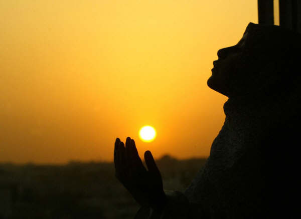 11 Aralık Gecesi Başlayan Mevlid Kandili'nde Mutlaka Okunması Gereken Dualar!