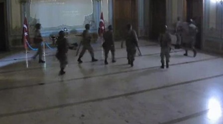 İstanbul Valiliği'ni İşgal Eden Askerlerle İlgili İddianame Kabul Edildi