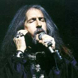 Barış Manço'yu 74. Yaş Gününde Saygıyla Anıyoruz! Barış Manço'nun Hayatı