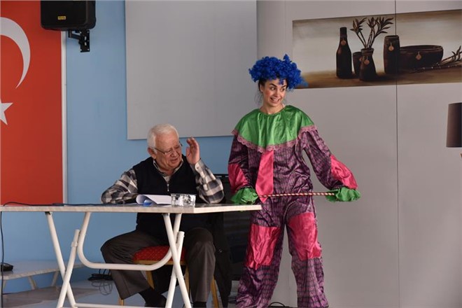 MASALCI DEDE TİYATRO OYUNU SERGİLENDİ  