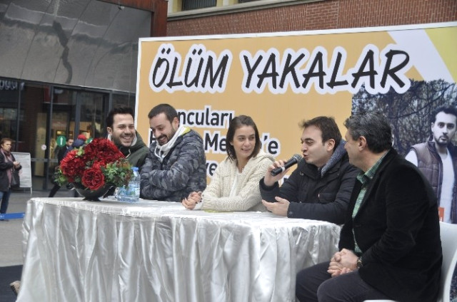 Ünlü Oyuncular Forum Mersin'de