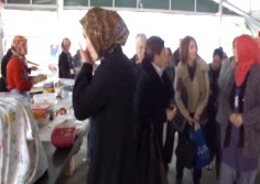 Mersin'de Pazar Yerinde Kadınlara Meme Kanseri Taraması Yapıldı