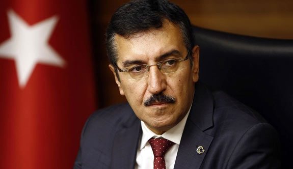 Bakan Tüfenkci'nin Annesi Vefat Etti