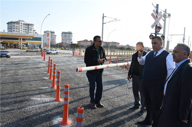 BAŞKAN CAN, KAVAKLI’YA YENİ HEMZEMİN GEÇİT YAPTIRDI