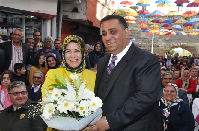 BAŞKAN CAN SEVGİLİLER GÜNÜNÜ KUTLADI