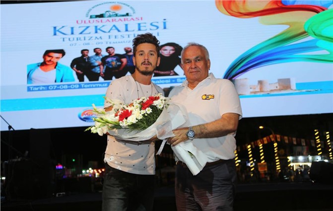 Kızkalesi Festivalinde Erdemli Belediyesi Dokunuşu