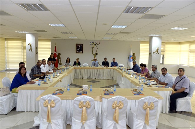 Büyükşehi̇r Personeli̇ne Arşi̇v Eği̇ti̇mi̇