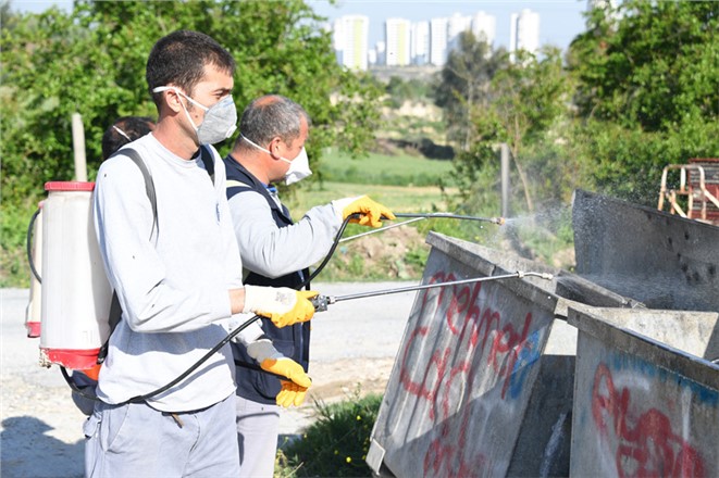 Büyükşehi̇r'den Haşere İ̇le Etki̇n Mücadele