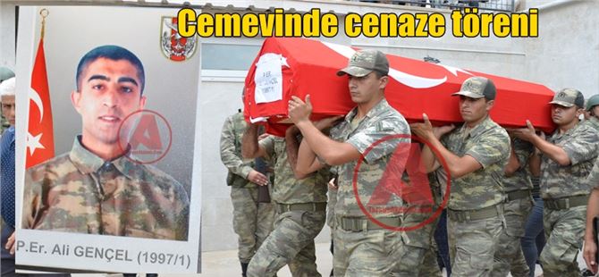 Ameliyat Sonrası Ölen Asker İ̇̇çin Tarsus Cemevinde Cenaze Töreni