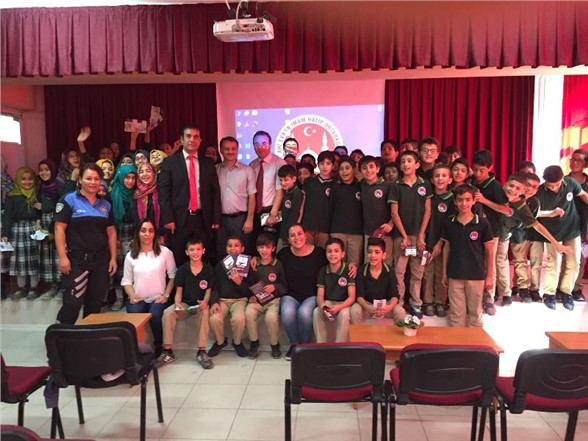Mersin Emniyetinden Güvenli Eğitim Seminerleri