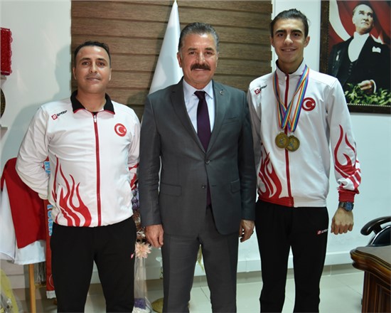 Başkan Tuna; “Sporcularımızın Başarıları Gurur Veriyor”