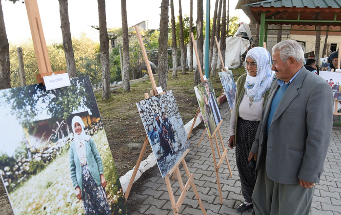 Tarsus Belediyesi Tarafından Anneler Günü Münasebetiyle Beylice Mahallesi’nde Etkinlik Düzenledi