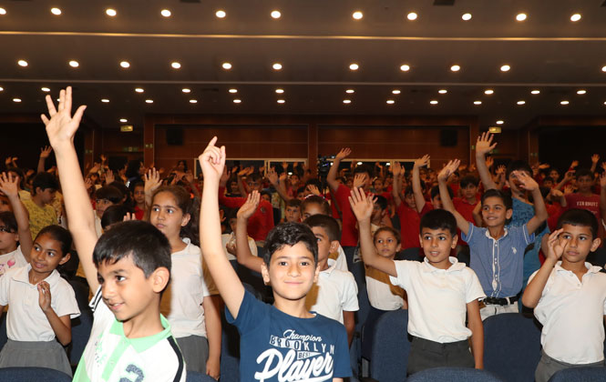Mersin’de Çocuklara Tiyatro Etkinliği