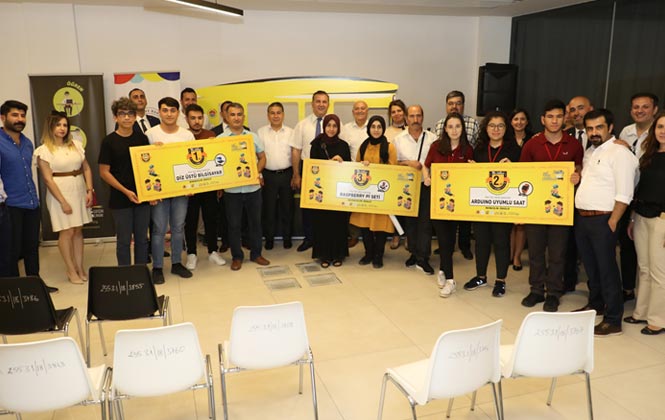 Mersin'de Liseli Gençlerin Girişimcilik Fikirleri Ödüllendirildi