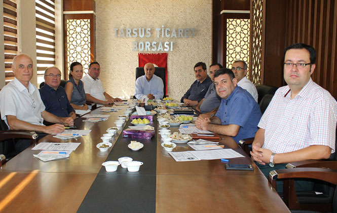 Tarsus Zeytin Platformu Tarsus Sarıulak Slowfood ekibinin katılımıyla Borsa Başkanlık Toplantı salonunda toplandı