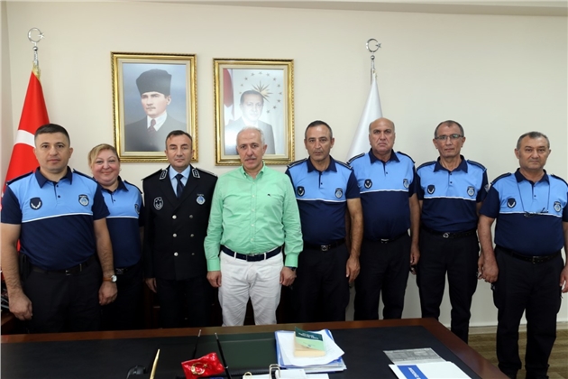 Akdeniz Belediye Başkanı Gültak, Zabıta Müdürlüğü Personeliyle Buluştu