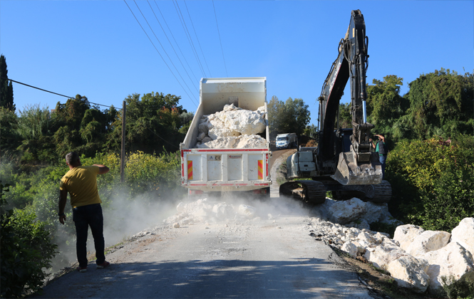 Pınarbaşı Mahallesinde Yeni Yollar Açılıyor