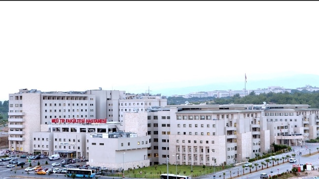 Mersin Üniversitesi Tıp Fakültesi Çalışanlarına Ücret Mağduriyeti! Hastane Çalışanları Salı Günü İş Bırakıyor
