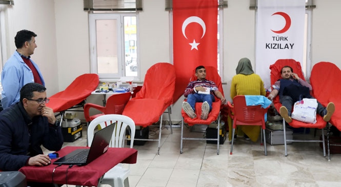 Akdeniz Belediyesi’nden Kan Bağışı Kampanyasına Destek