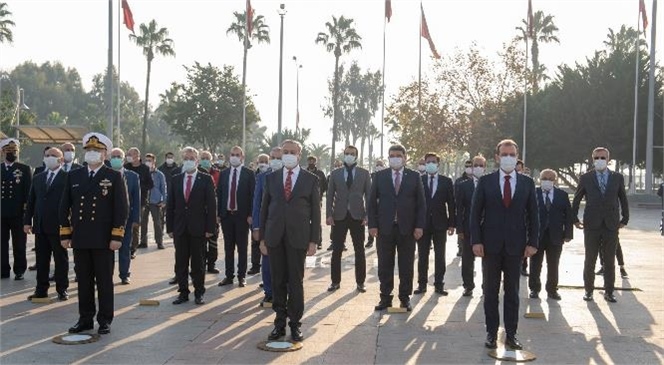 Mersin’in İşgalden Kurtuluşunun Yıl Dönümü Kutlandı! Başkan Seçer, 3 Ocak Dolayısıyla Atatürk Anıtı’na Çelenk Sundu