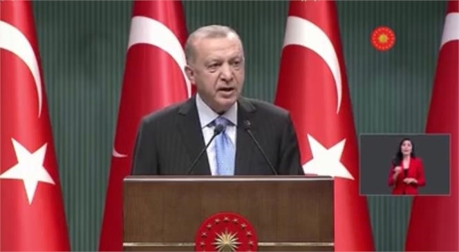Cumhurbaşkanı Erdoğan, Cumhurbaşkanlığı Kabinesi Toplantısı Sonrası Açıklamalarda Bulunuyor