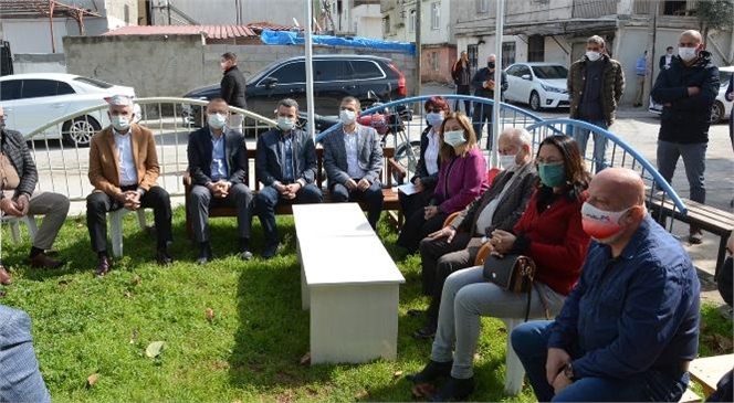 Büyükşehir Bürokratları, Tarsus’ta Esnafı Ziyaret Etti, Vatandaşları Dinledi