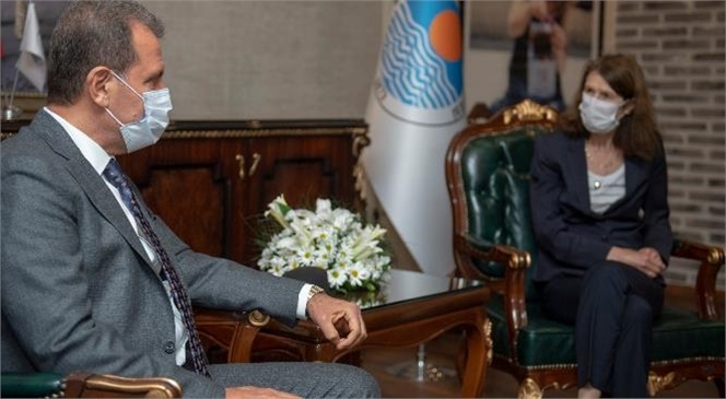 Başkan Seçer, Hollanda’nın Türkiye Büyükelçisi Marjanne de Kwaasteniet’i Makamında Ağırladı