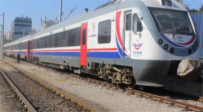 Mersin Tarsus’ta Trenin Çarptığı Kadın Hayatını Kaybetti