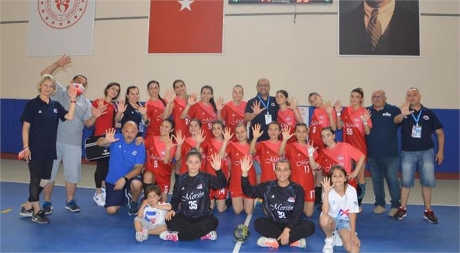 Mersin Büyükşehir Kadın Hentbol Takımı 1. Lig’e Yükseldi