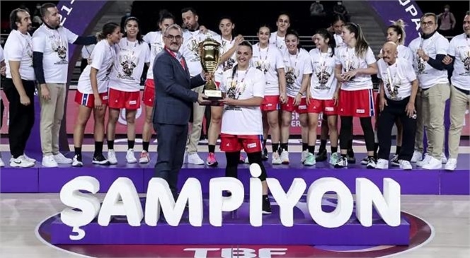 Gsk Kadın Basketbol Takımı, Mücadele Ettiği Tüm Maçlarda Namağlup Olarak Şampiyonluk Kupasını Evine Getirdi