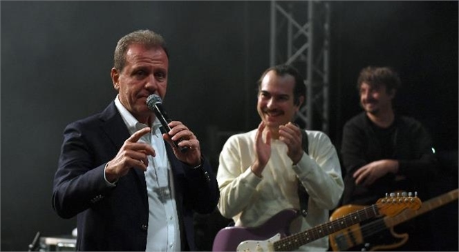 Mersin’de En Güzel Şarkılar Cumhuriyet İçin Söylendi