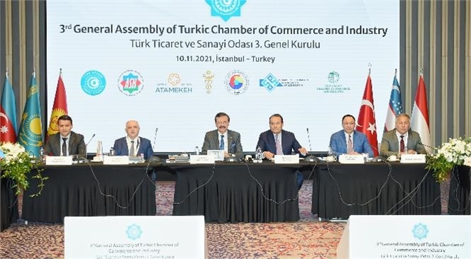 Tarsus Ticaret ve Sanayi Odası Yönetim Kurulu Başkanı H. Ruhi Koçak, Türk Ticaret ve Sanayi Odası'nın Genel Kurulu'na Katıldı.