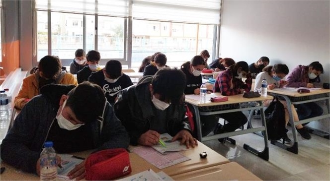 Mersin Büyükşehir Belediyesi Deneme Sınavlarıyla da Öğrencilerin Eğitim Hayatlarına Destek Oluyor