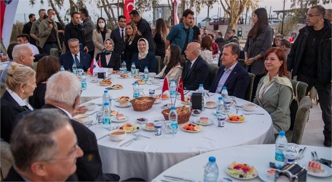 Başkan Seçer ve Meral Seçer, Türk Polis Teşkilatı’nın Kuruluşunun 177’nci Yıl Dönümü Dolayısıyla Düzenlenen İftar Yemeği Programına Katıldı
