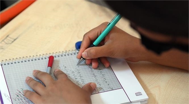 Mersin Büyükşehir, 4 Bin 263 Öğrencinin Sınav Ücretini Yatırdı